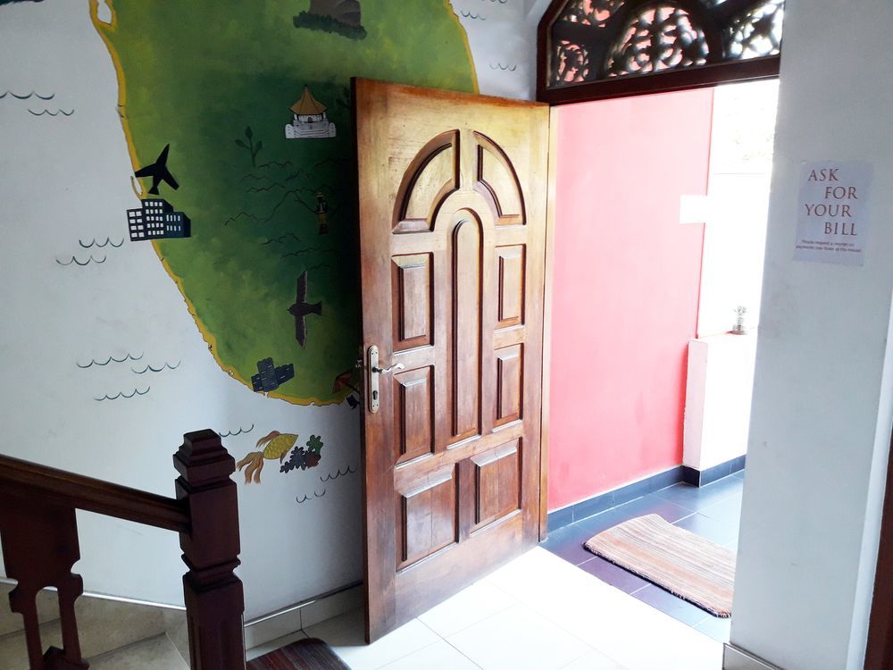 Kandy Walkers Hostel Tennekumbura Dış mekan fotoğraf