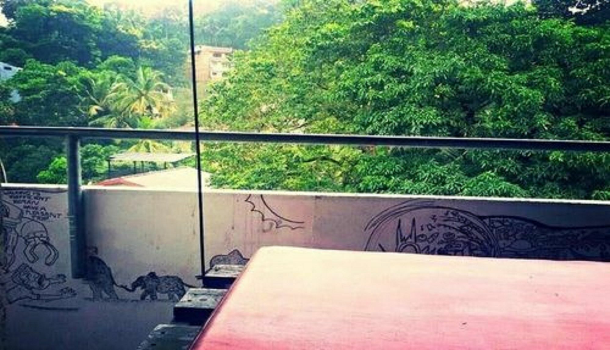 Kandy Walkers Hostel Tennekumbura Dış mekan fotoğraf