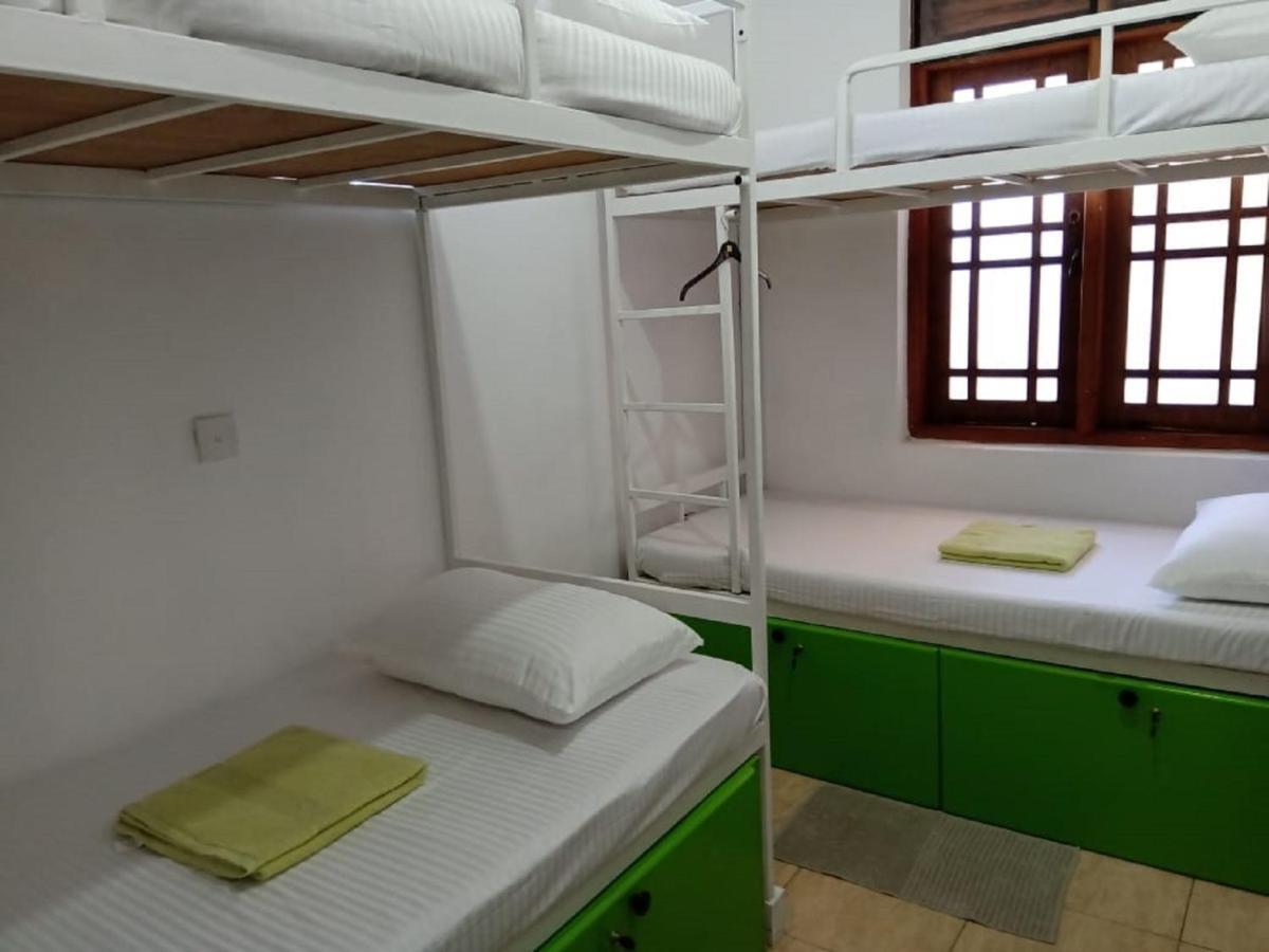 Kandy Walkers Hostel Tennekumbura Dış mekan fotoğraf