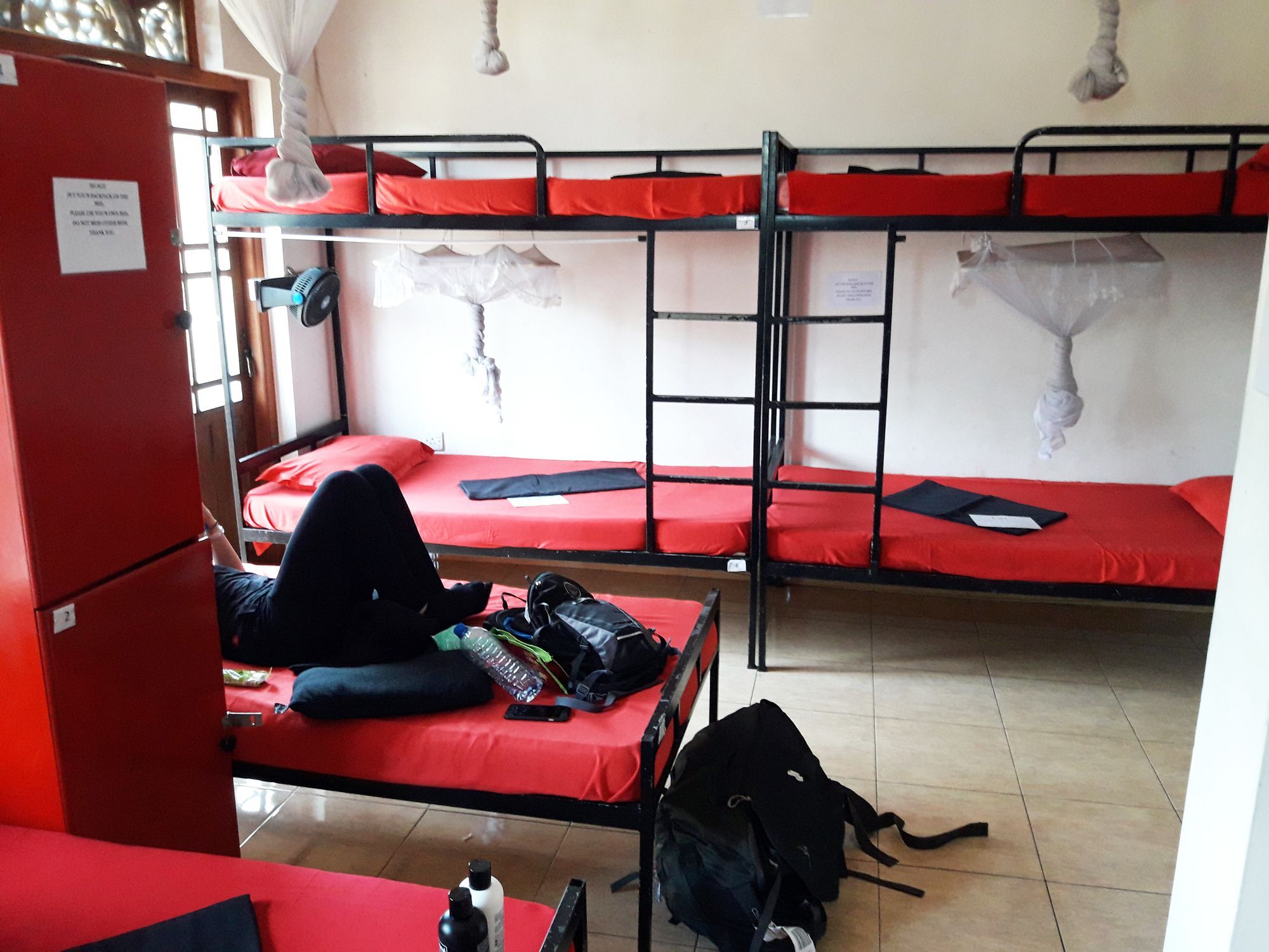 Kandy Walkers Hostel Tennekumbura Dış mekan fotoğraf