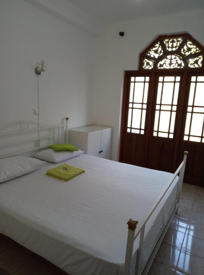 Kandy Walkers Hostel Tennekumbura Dış mekan fotoğraf